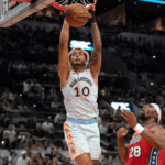 Видатна гра Сочана дозволила Сан-Антоніо Сперс здобути важливу перемогу