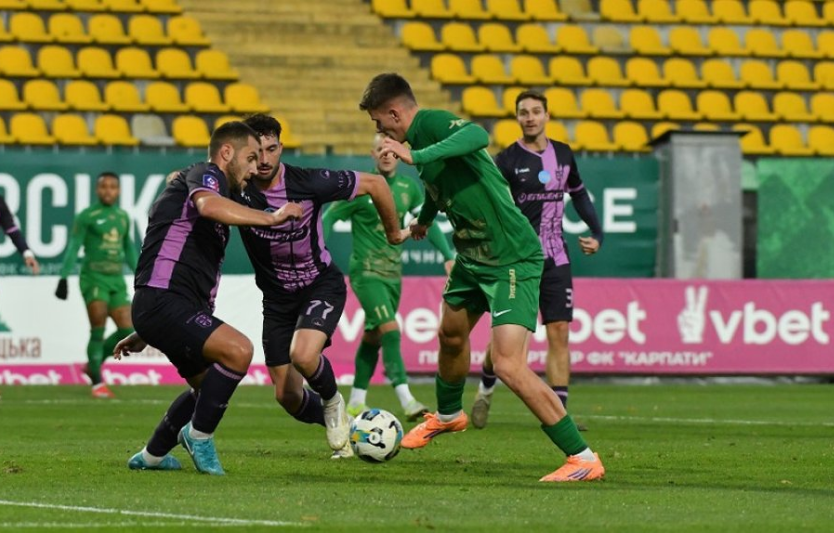 Поразка «Карпат» у матчі проти «Епіцентру»